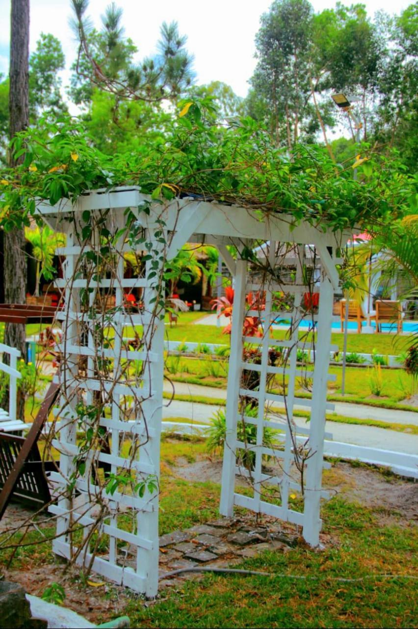 The Sanctuary Lodge Foulpointe المظهر الخارجي الصورة